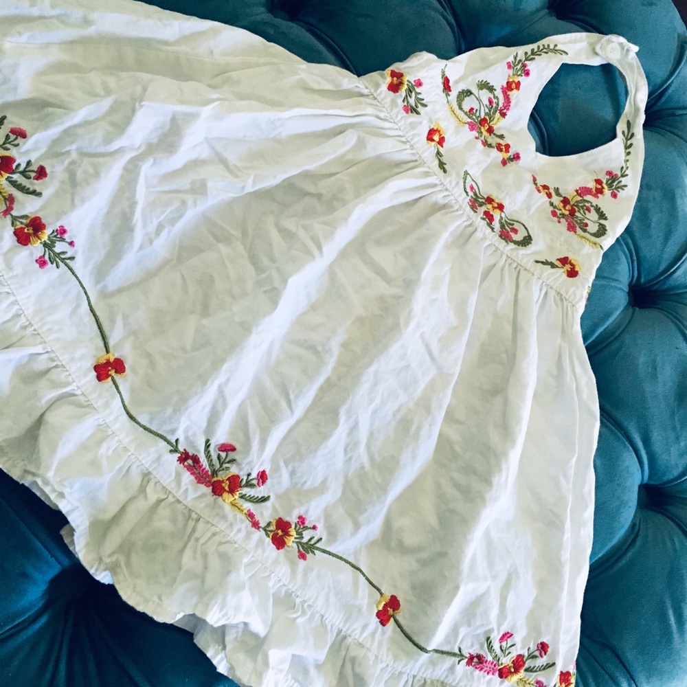 Floral cinco de Mayo inspired dress.